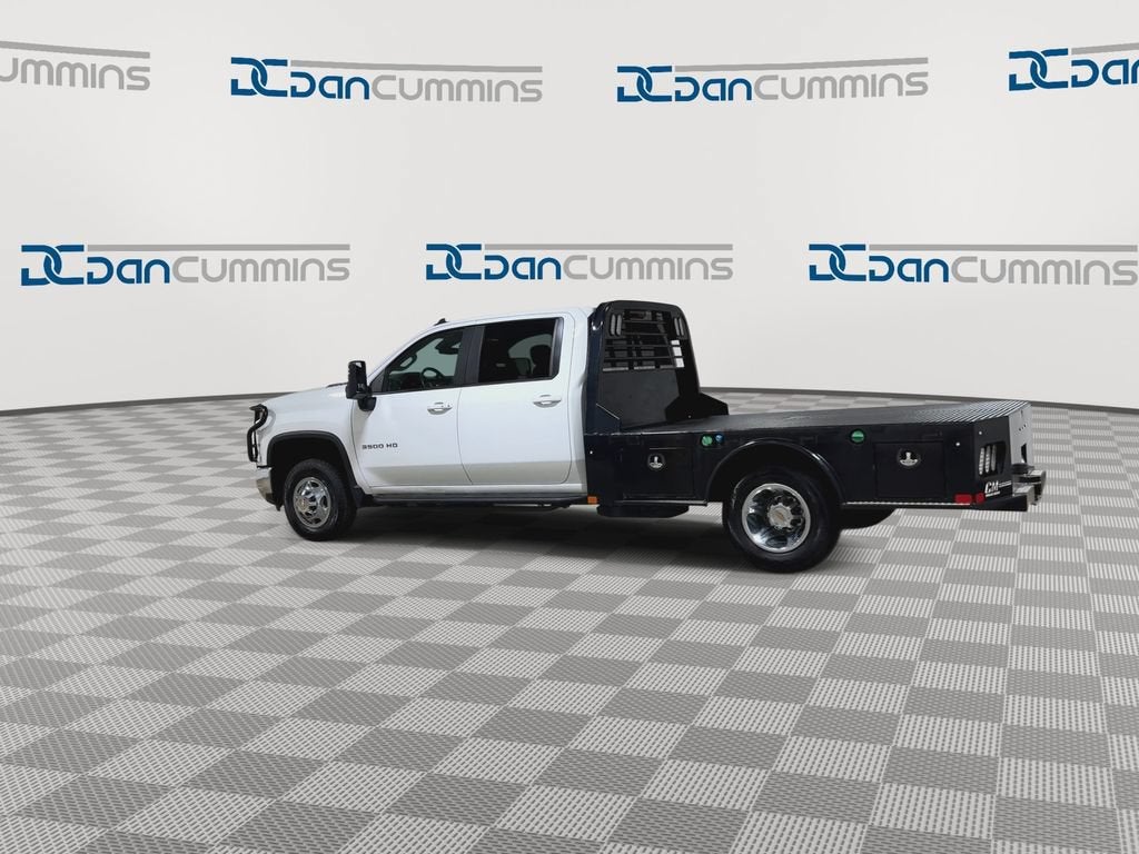 2024 Chevrolet Silverado 3500 HD Chassis Cab LT