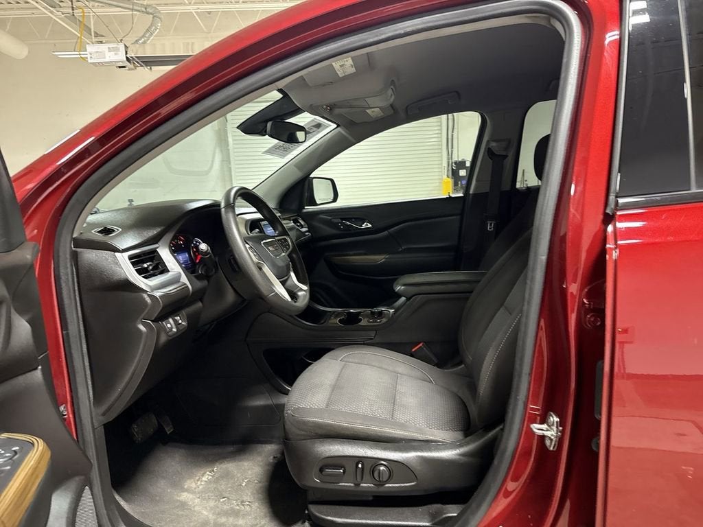 2021 GMC Acadia SLE