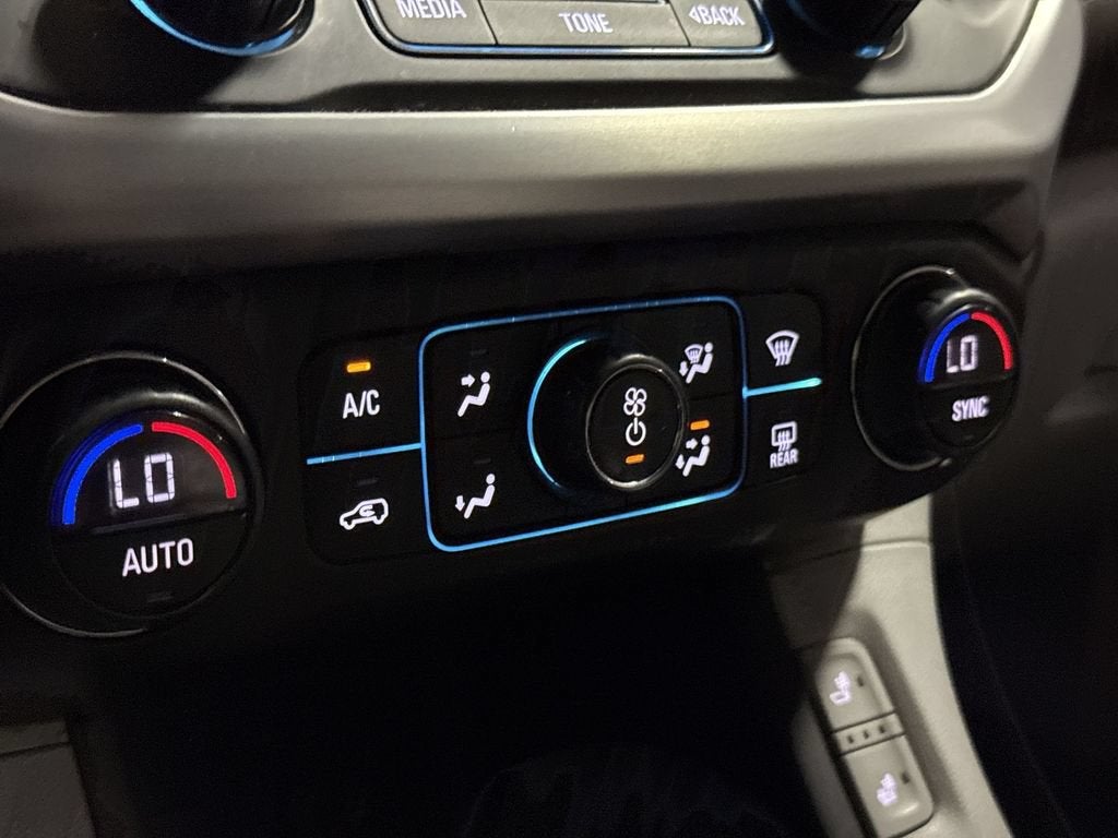2017 GMC Acadia SLT
