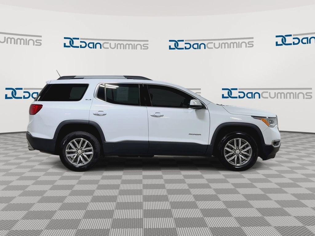 2017 GMC Acadia SLE