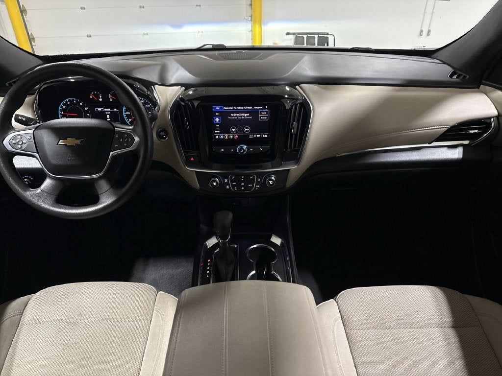 2022 Chevrolet Traverse LS