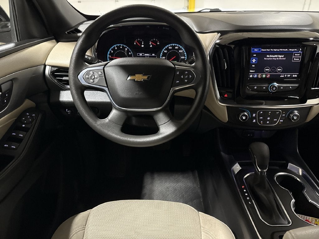 2022 Chevrolet Traverse LS