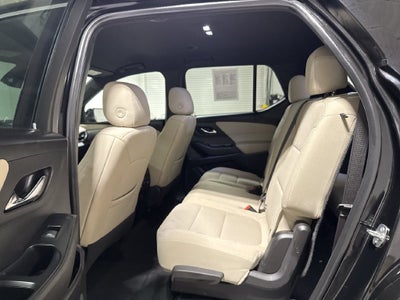2022 Chevrolet Traverse LS
