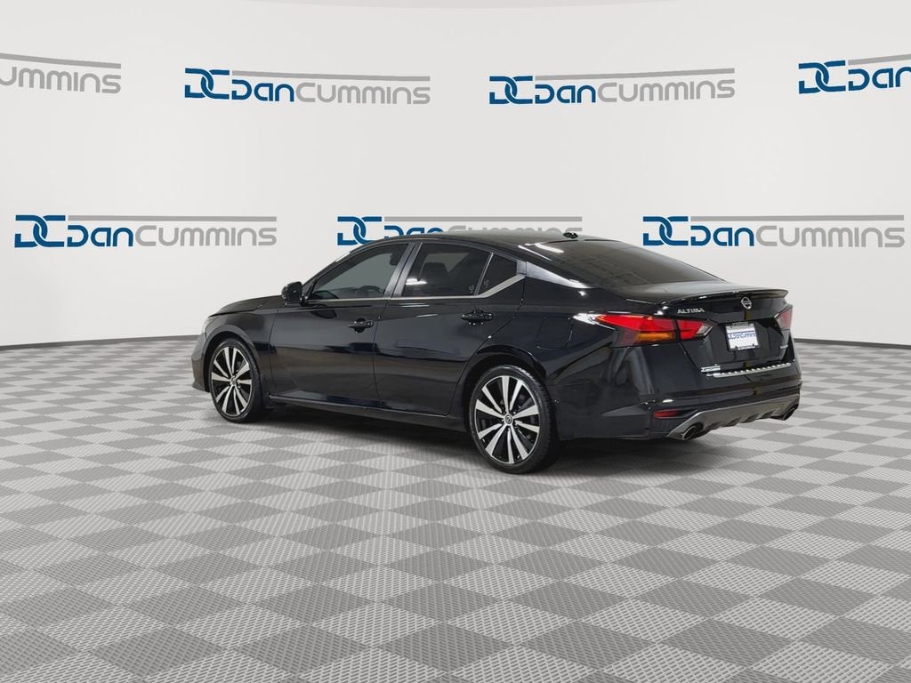 2021 Nissan Altima 2.0 SR