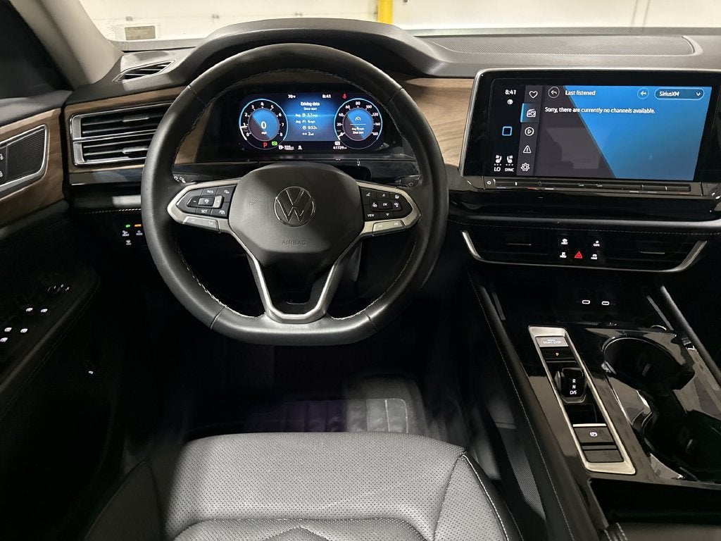 2024 Volkswagen Atlas 2.0T SE w/Technology