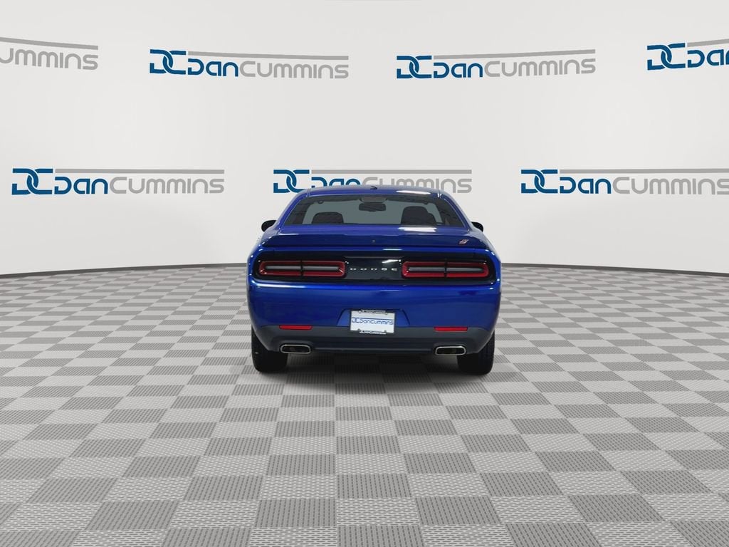 2019 Dodge Challenger SXT