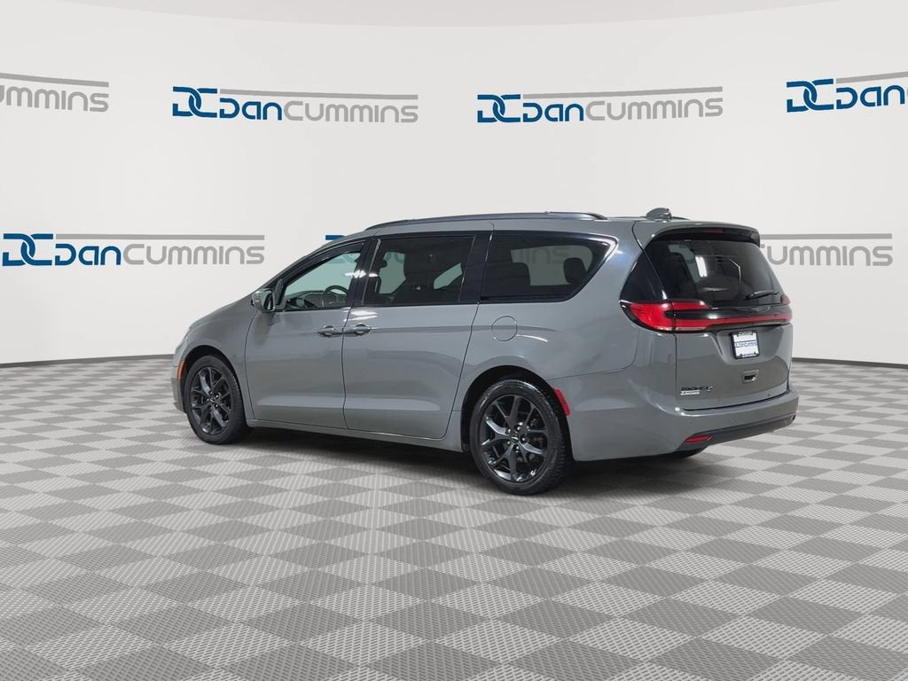 2021 Chrysler Pacifica Touring L