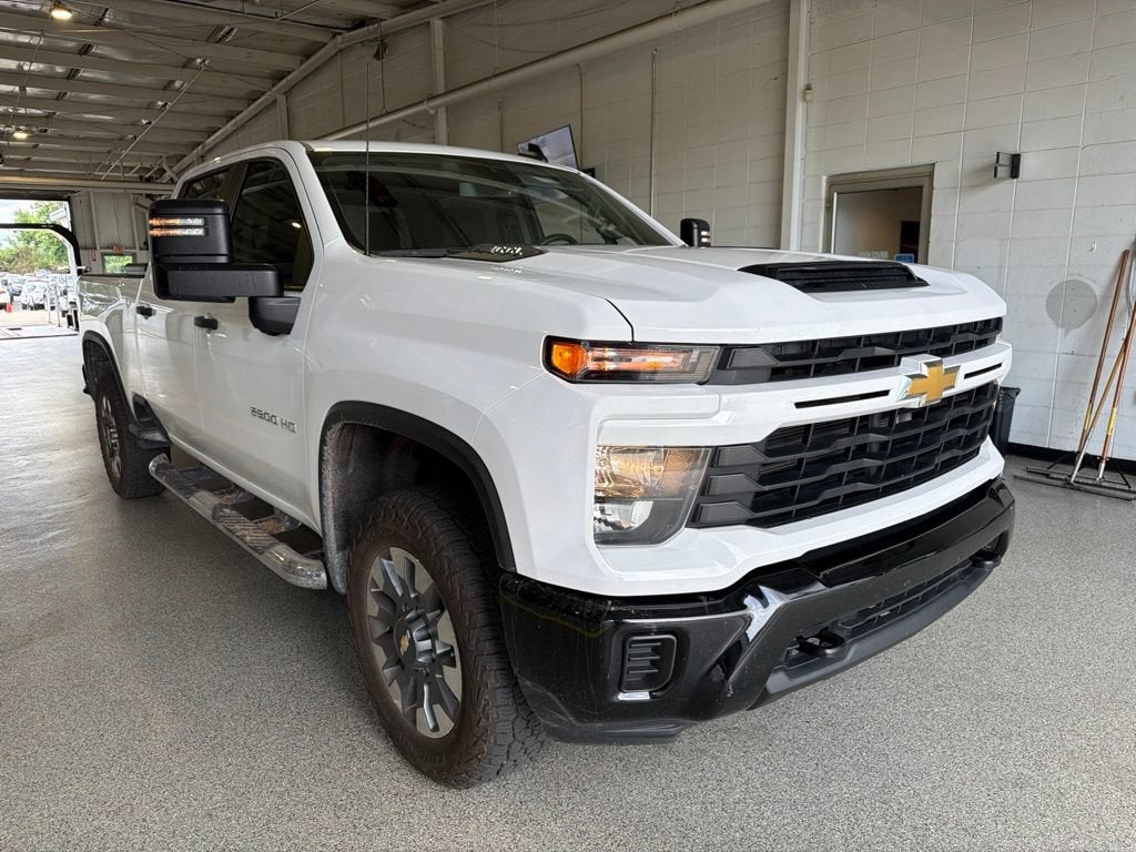 2024 Chevrolet Silverado 2500 HD Custom
