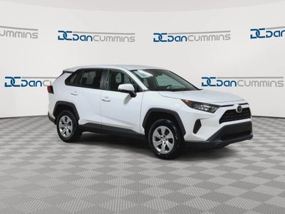 2022 Toyota RAV4 LE