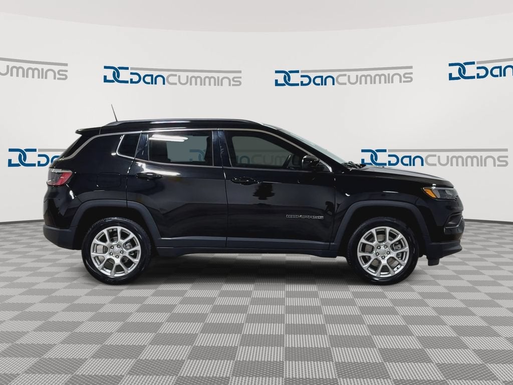 2023 Jeep Compass Latitude Lux