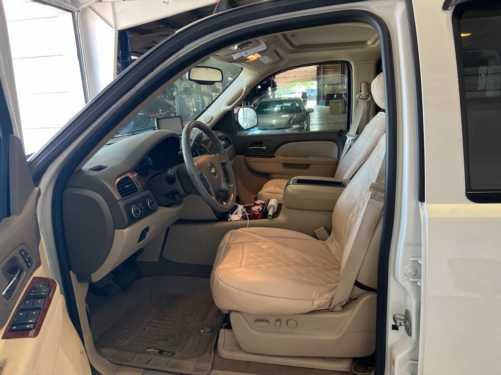 2013 Chevrolet Avalanche LTZ