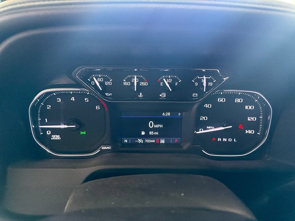 2022 GMC Sierra 1500 Limited AT4