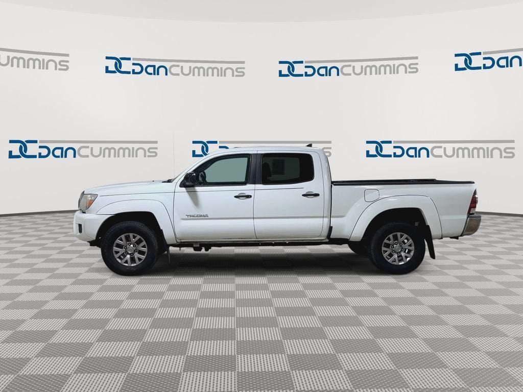 2015 Toyota Tacoma 4WD Double Cab LB V6 AT (Natl)