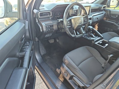2024 Toyota Tacoma 4WD SR5
