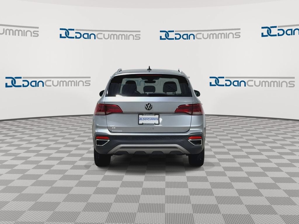2024 Volkswagen Taos SE