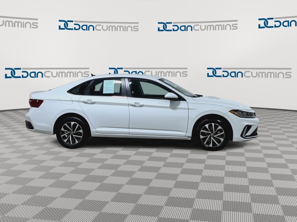 2025 Volkswagen Jetta S