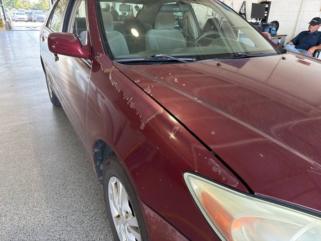 2004 Toyota Camry LE