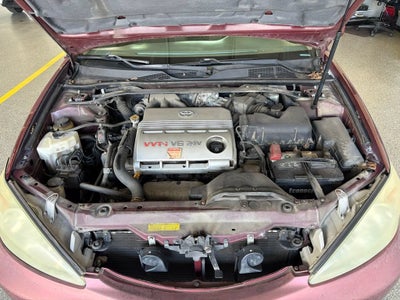 2004 Toyota Camry LE