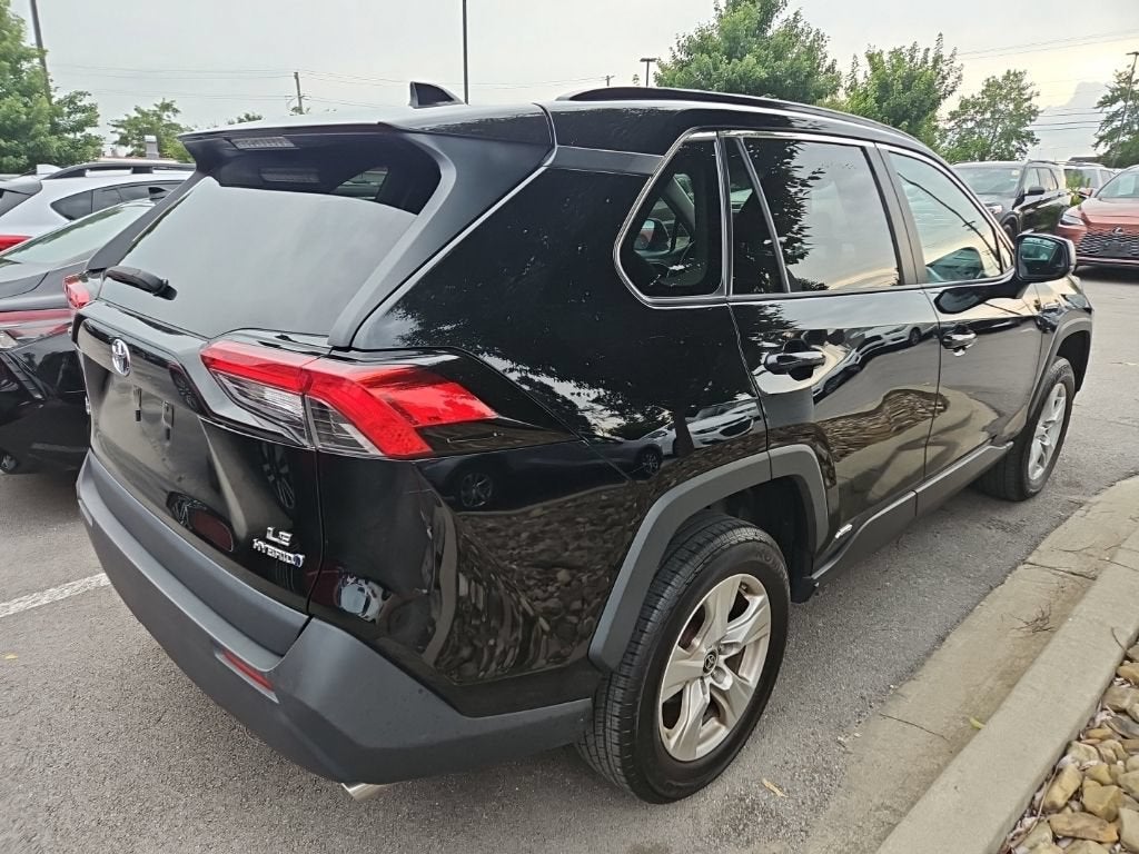 2021 Toyota RAV4 Hybrid LE