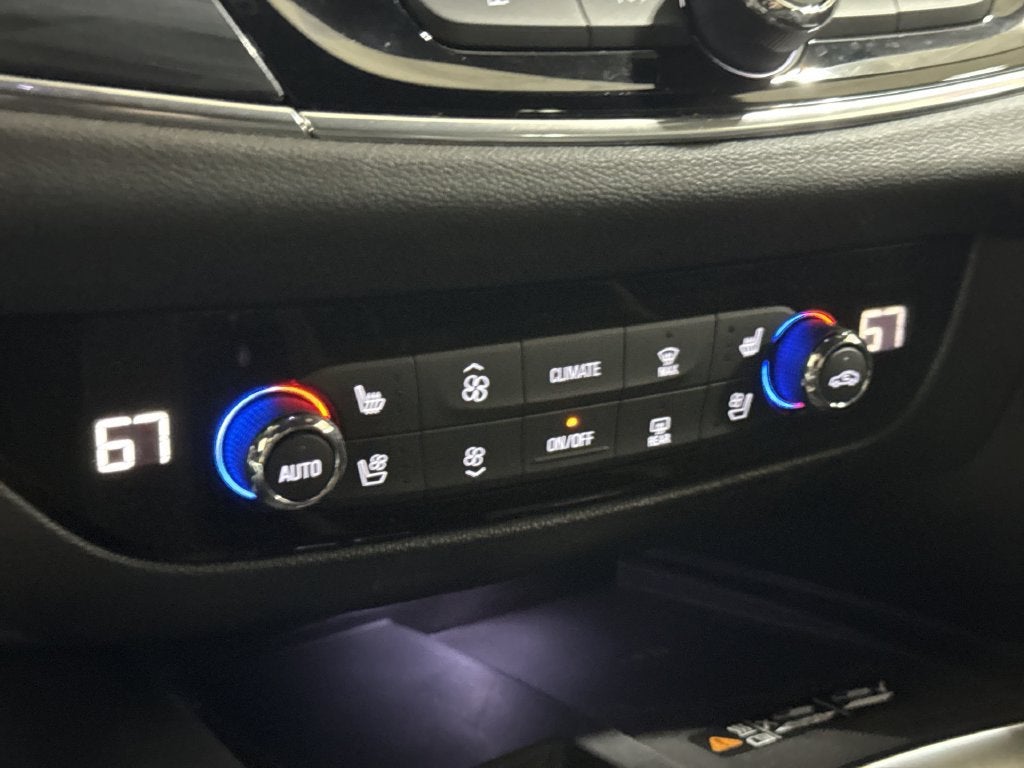 2023 Buick Enclave Premium