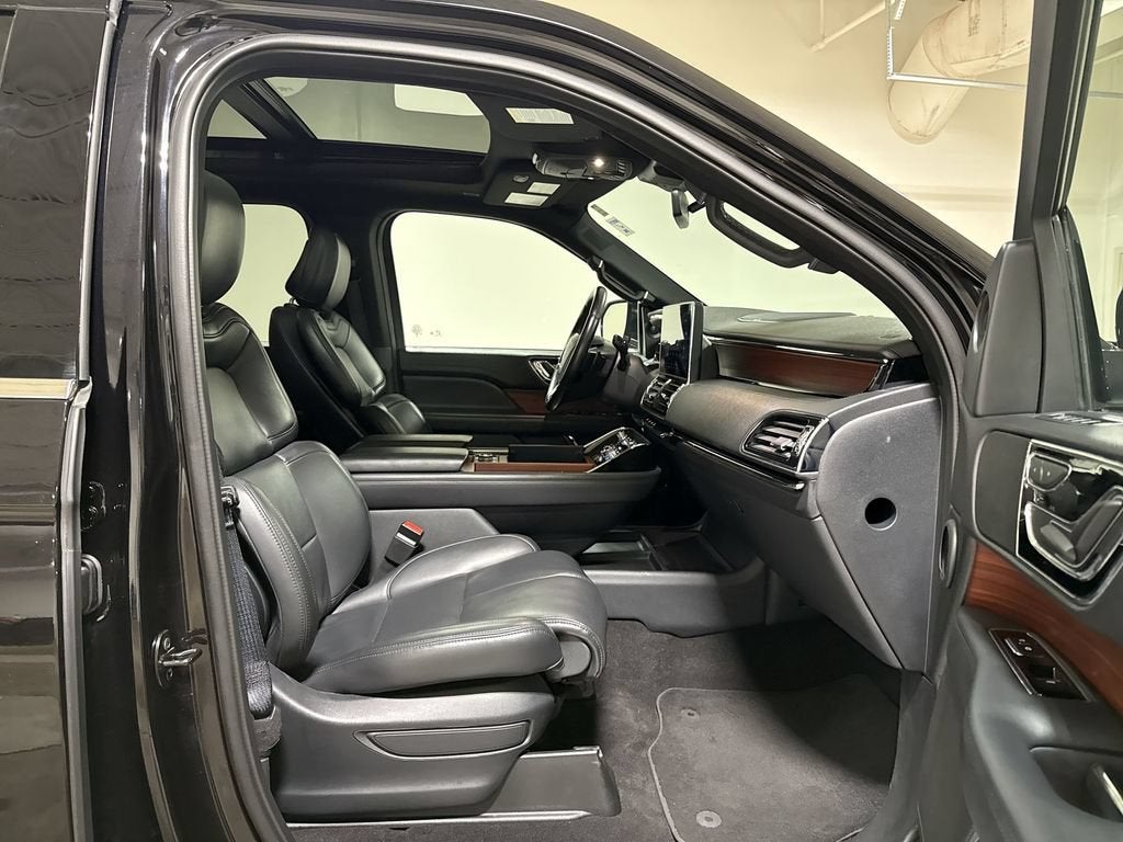 2024 Lincoln Navigator Premiere
