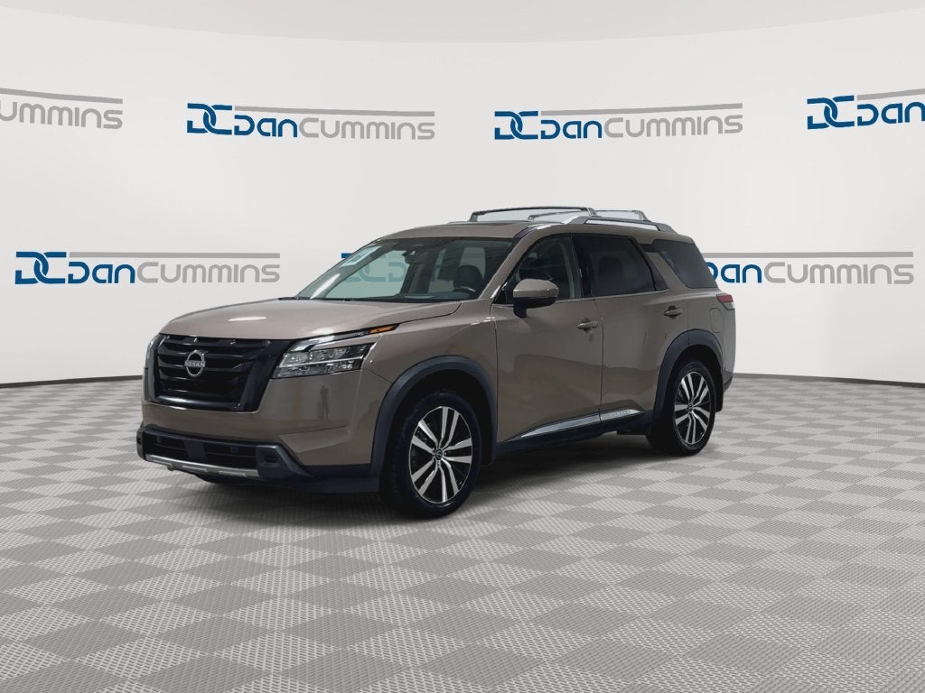 2023 Nissan Pathfinder Platinum