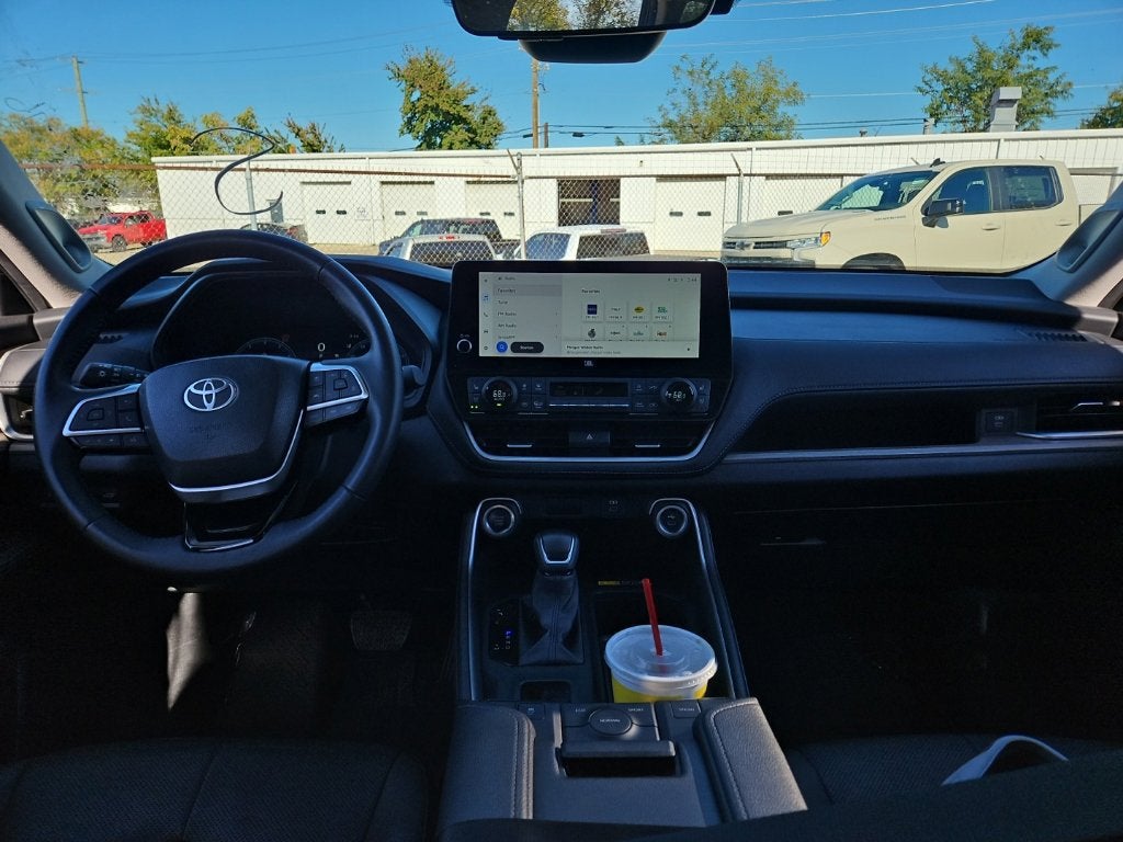 2025 Toyota Grand Highlander XLE