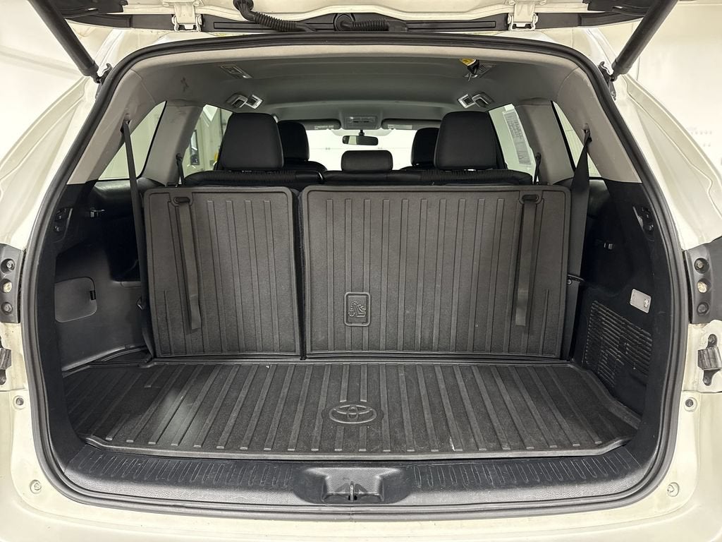 2015 Toyota Highlander LE