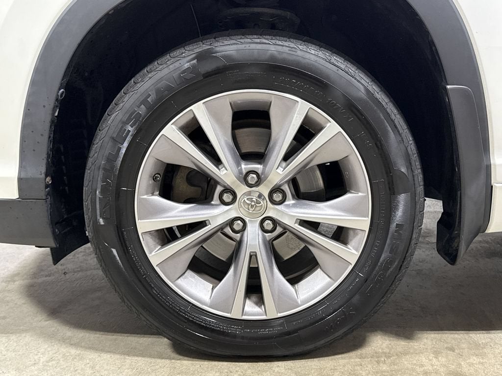 2015 Toyota Highlander LE