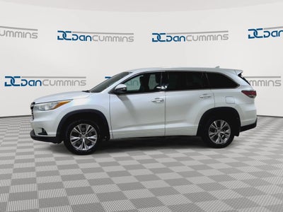 2015 Toyota Highlander LE
