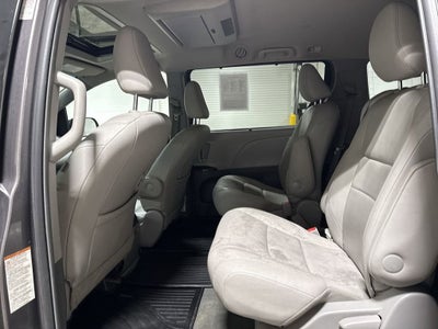 2015 Toyota Sienna XLE