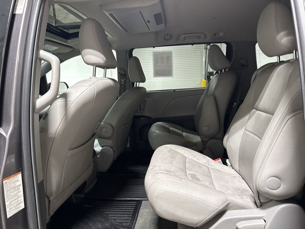 2015 Toyota Sienna XLE
