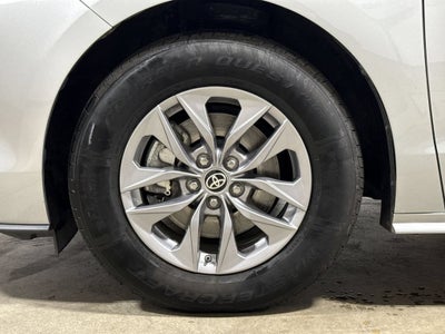 2025 Toyota Sienna XLE