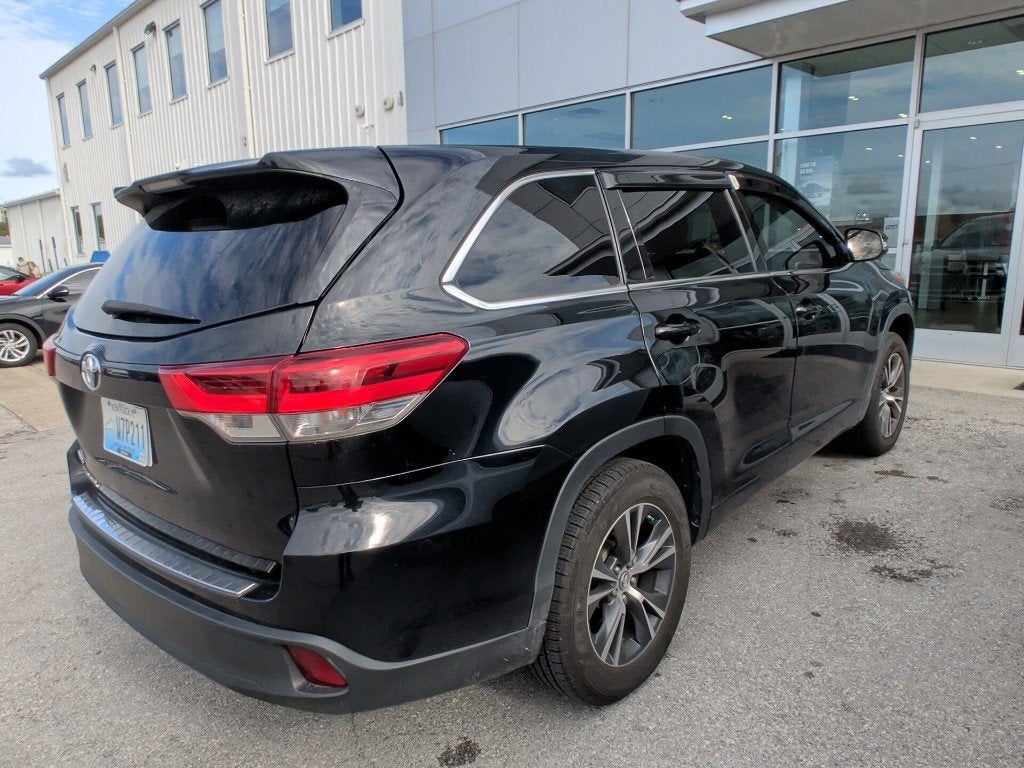 2018 Toyota Highlander LE