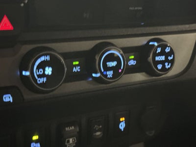 2018 Toyota Tacoma SR