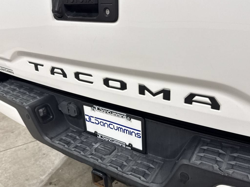 2018 Toyota Tacoma SR