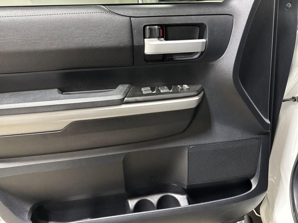 2018 Toyota Tundra 4WD SR5