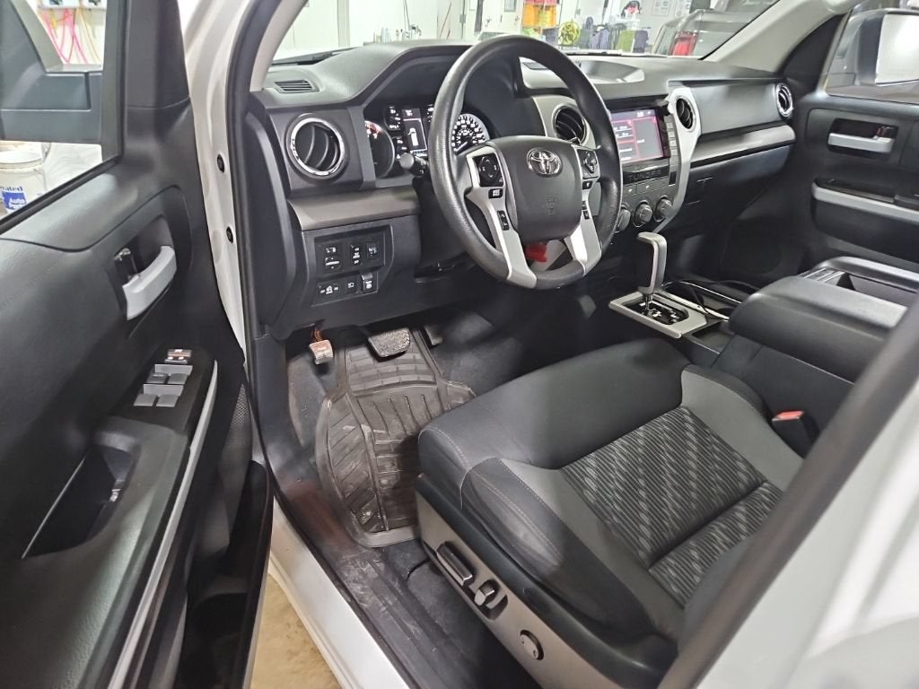 2021 Toyota Tundra 4WD SR5