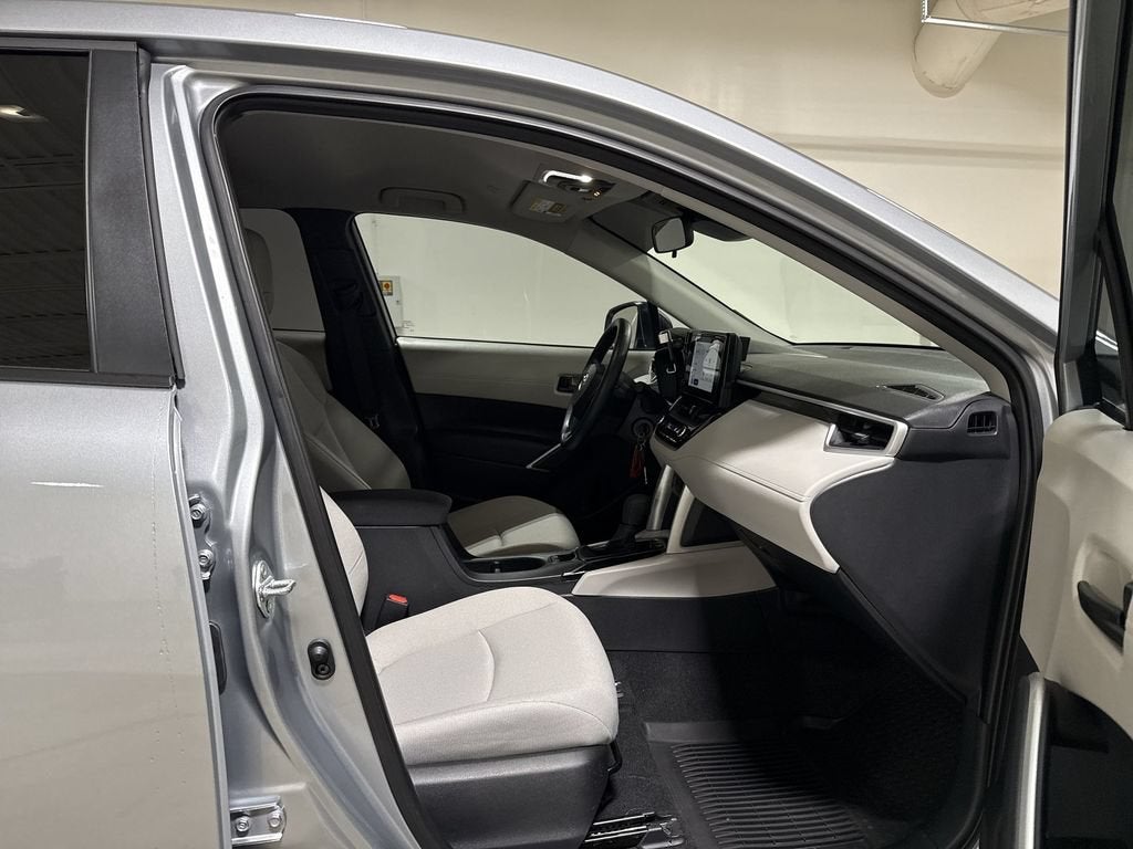 2024 Toyota Corolla Cross L
