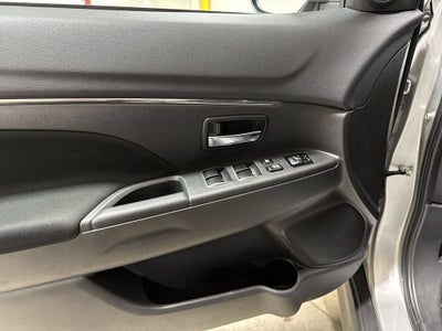 2024 Mitsubishi Outlander Sport S