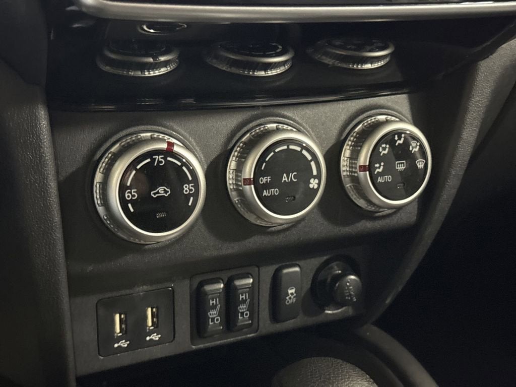 2024 Mitsubishi Outlander Sport S