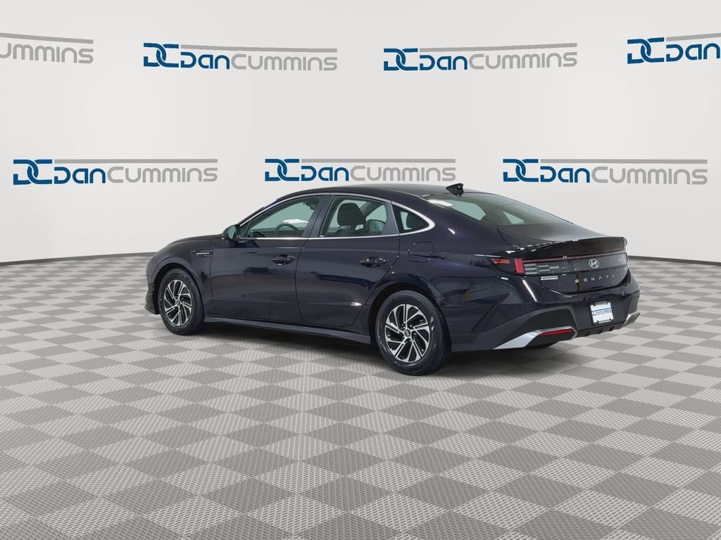 2026 Hyundai Sonata Hybrid Blue