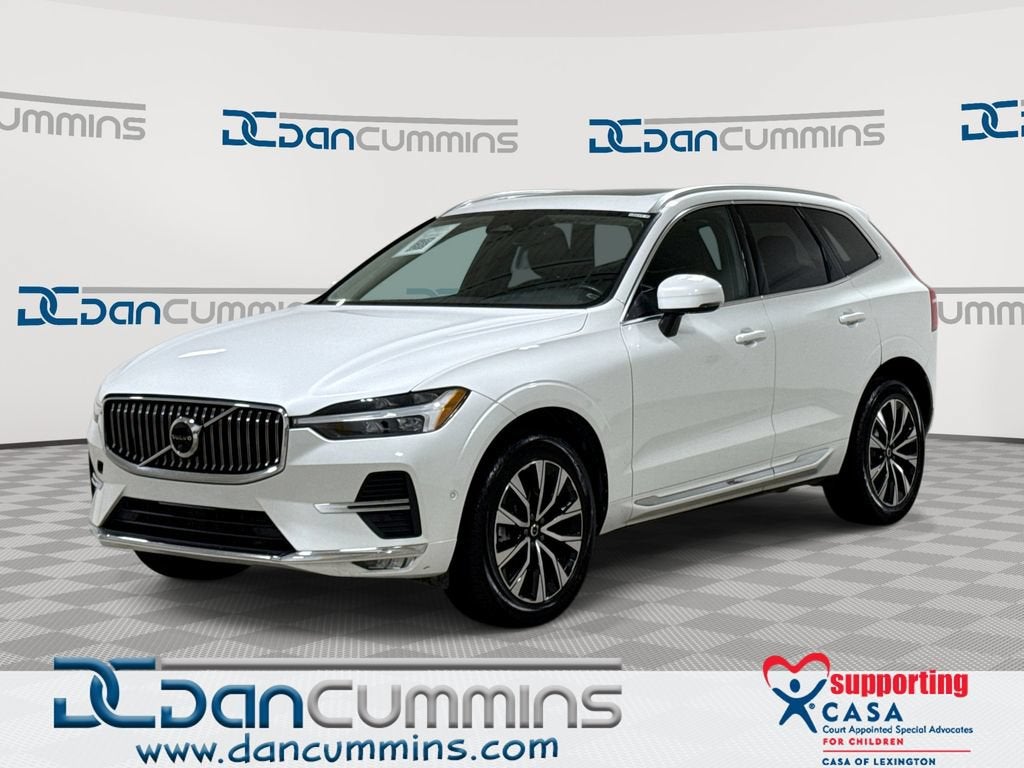 2023 Volvo XC60 Plus Bright Theme