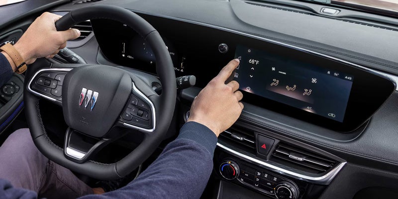 11” diagonal ultrawide infotainment display